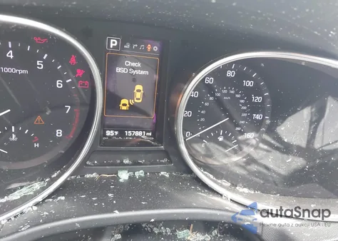 2017 Hyundai Santa Fe Limited Ultimate z USA, uszkodzony, nr VIN KM8SR4HF3HU213958